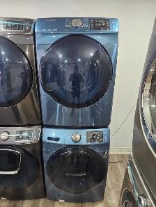 BEAUTIFUL Samsung 27' Blue Front-Load Stackable Washer Dryer Set