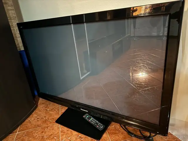 Panasonic 50 inch HDTV TC-P50S1