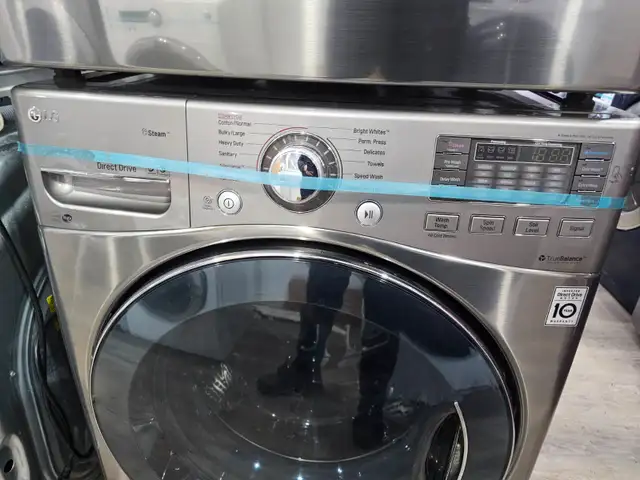 WOW LG 27' Stainless Steel Front-Load Stackable Washer Dryer Set - Photo 3