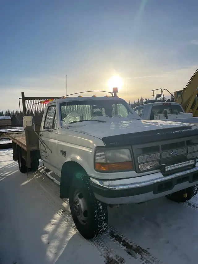 1997 F350 Powerstroke 7.3 - Photo 2