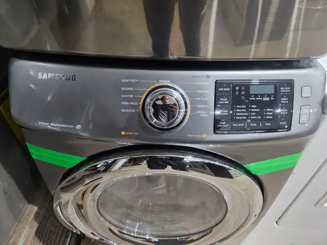 Samsung 27' Stainless Steel Front-Load Stackable Electric Dryer - Photo 2