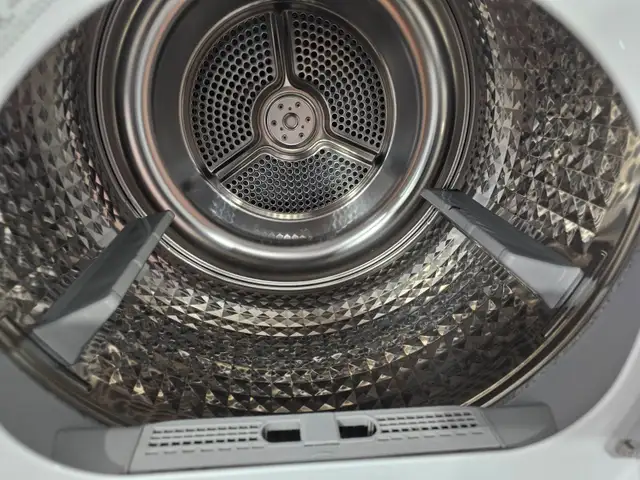 WOW GE 24' White Front-Load Stackable Washer Electric Dryer Set - Photo 7