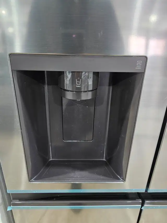 2023 MODEL LG 36' Stainless Steel Side-By-Side Fridge Freezer - Photo 2