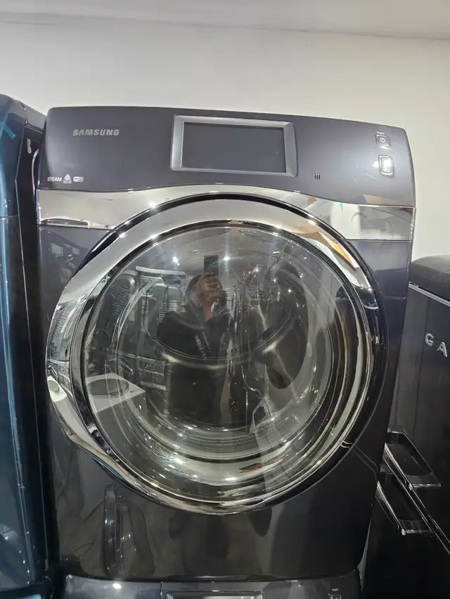 TOUCHSCREEN! Samsung 27' Grey Front-Load Stackable Washer Dryer - Photo 5