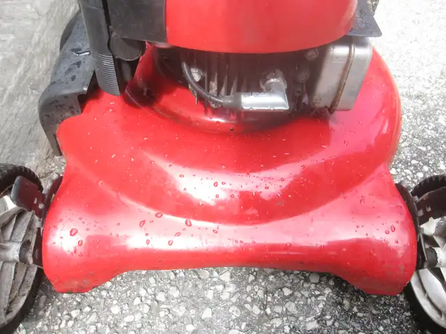 MOWER 22 INCH CRAFTSMAN 6.50 H/P BRIGGS ENG PUSH LAWN CUTTER - Photo 5