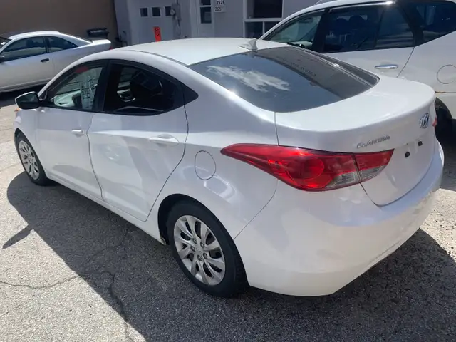 2012 Hyundai Elantra GL auto tout équipé - Photo 4