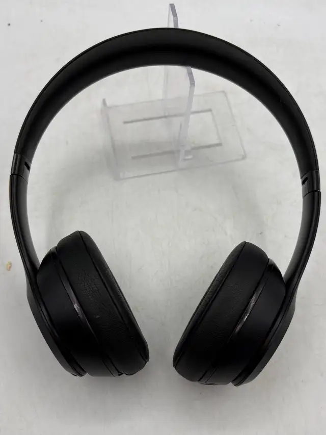 Solo 3 a1796 Beats Bluetooth Headphones - No Case or Charger - Photo 2