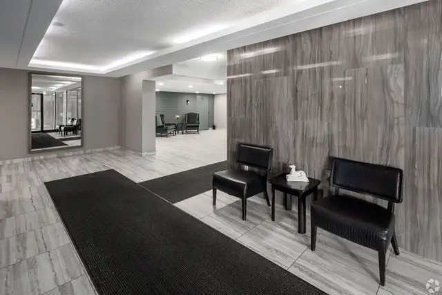 NEWLY RENOVATED 2 BEDROOM 1000 SQUARE FEET IN DUNDAS! - Photo 12