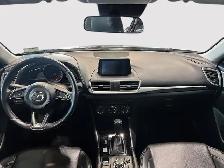 2017 Mazda Mazda3 Sport GX at One owner, no accidents! - Photo 5