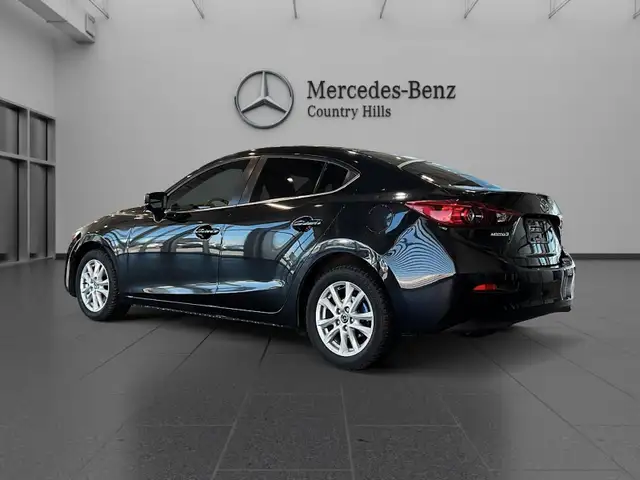 2017 Mazda Mazda3 Sport GX at One owner, no accidents! - Photo 13