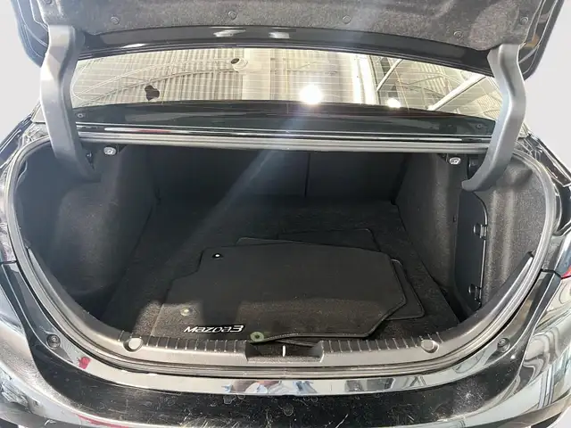 2017 Mazda Mazda3 Sport GX at One owner, no accidents! - Photo 15