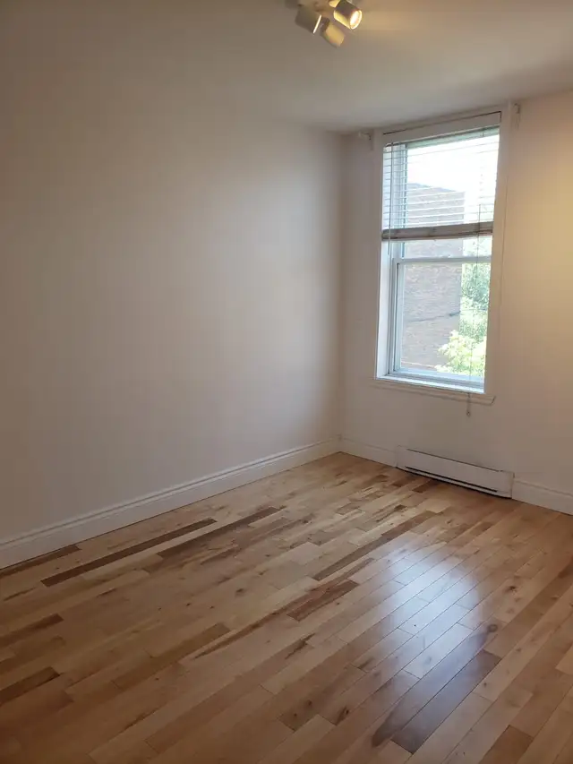 5 1/2 3 bedroom apartment on saint Joseph Plateau Mont Royal - Photo 6