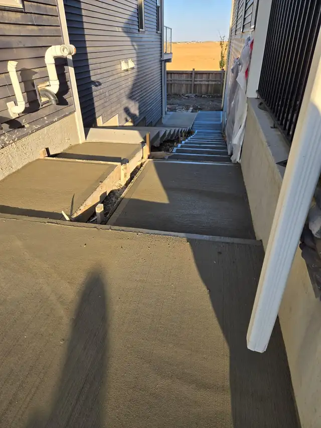 Concrete Services | Driveways, Garage Pads, Patios | Free Estima - Photo 2