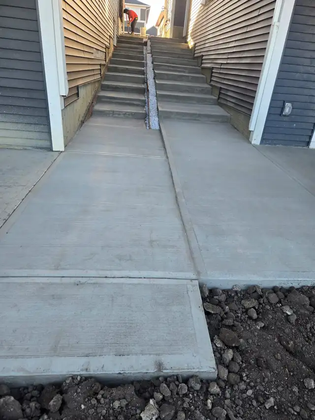 Concrete Services | Driveways, Garage Pads, Patios | Free Estima - Photo 4