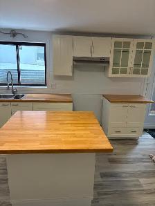 ANJOU. 4 ET DEMI À LOUER NEUF.