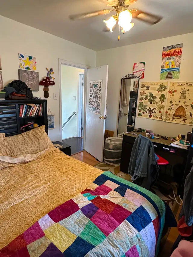 Beautiful 3 Bedroom Apartment - Private Laundry - Parking - Photo 7