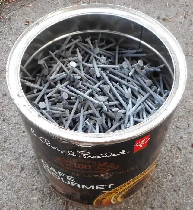 2-1/2" zink plated nails.