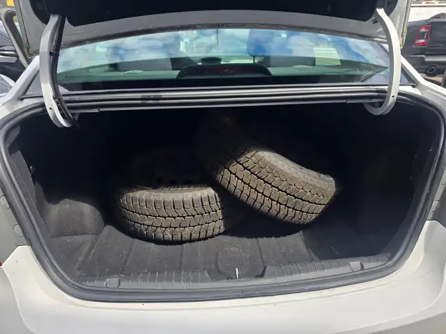 2015 Chevrolet Cruze - Photo 10