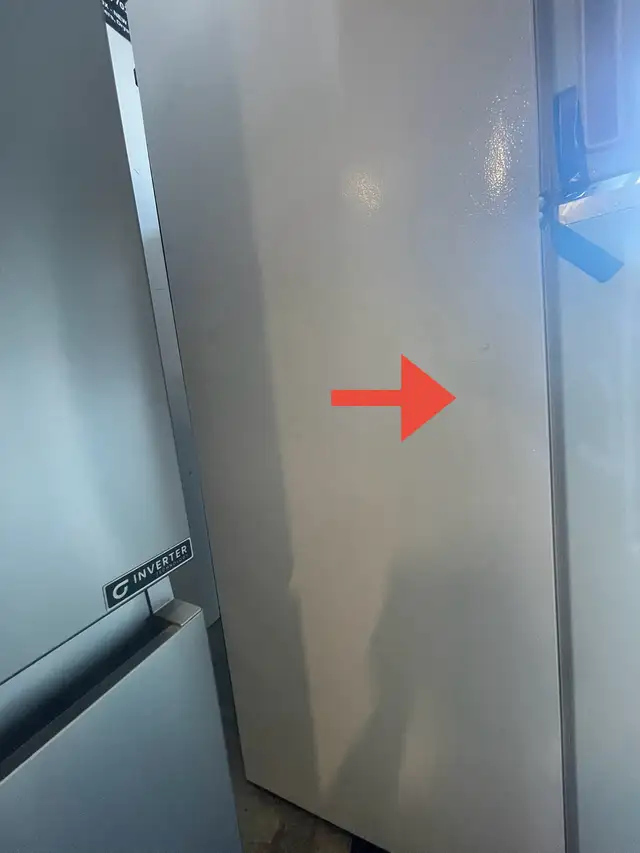 NEW 24" Whirlpool Counter Depth Top Freezer Fridge (11.6 Cu.Ft) - Photo 9