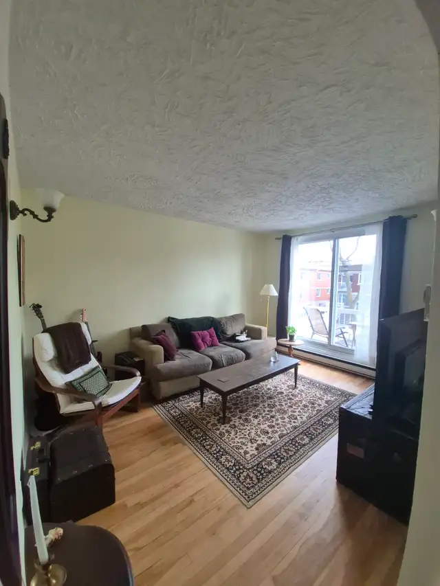 Grand  3/2 près du métro Cadillac - Photo 4