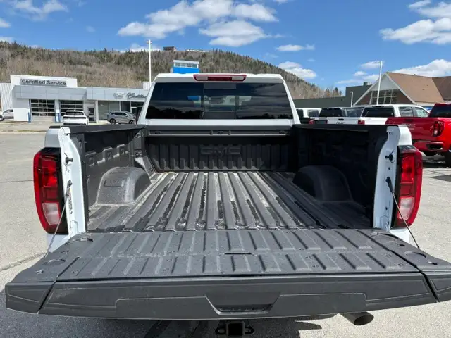 2026 GMC Sierra 2500 HD SLE - Photo 5