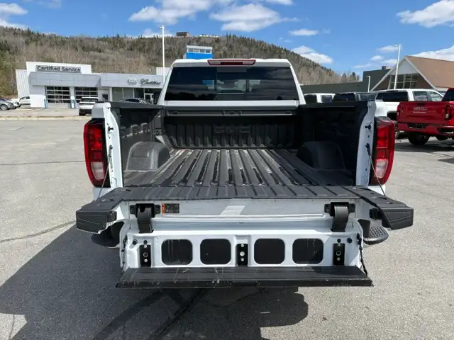 2026 GMC Sierra 2500 HD SLE - Photo 6