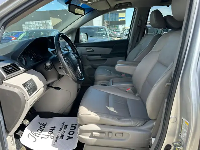 2012 Honda Odyssey EX-L | DVD, Back Cam, Sunroof - Photo 7
