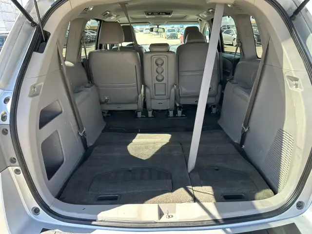 2012 Honda Odyssey EX-L | DVD, Back Cam, Sunroof - Photo 26