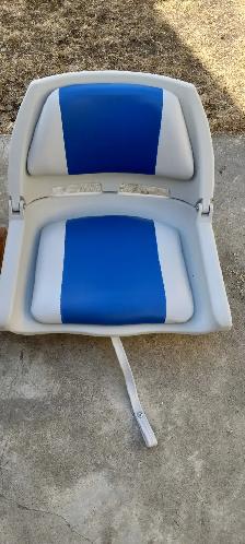 Power Fist Foldable Boat Seat - Like New