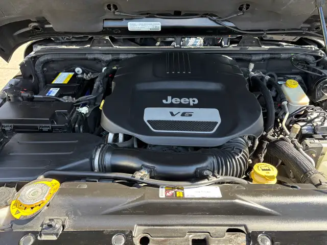 Jeep Wrangler Sahara 2016 - Photo 8