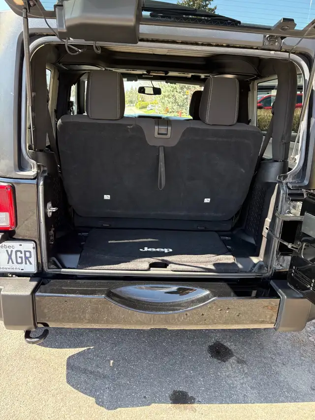 Jeep Wrangler Sahara 2016 - Photo 9