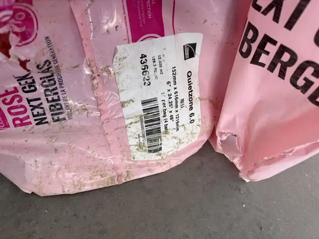 Fiberglass pink insulation bats 6"x24"x48" - Photo 2