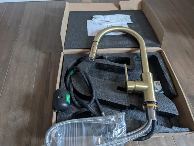 Brand New Gold Pull Out Kitchen Faucet For Sale - Photo 3