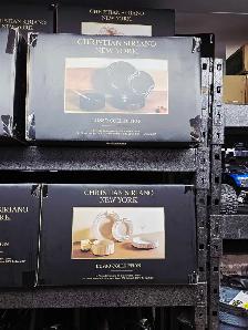 Ensemble de 16 morceaux noir ou blanc