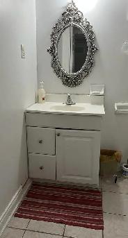 Room for rent available for Female