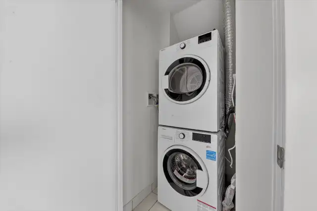 TOWNHOUSE FOR LEASE OPP TO PICKERING GO STATION - Photo 7