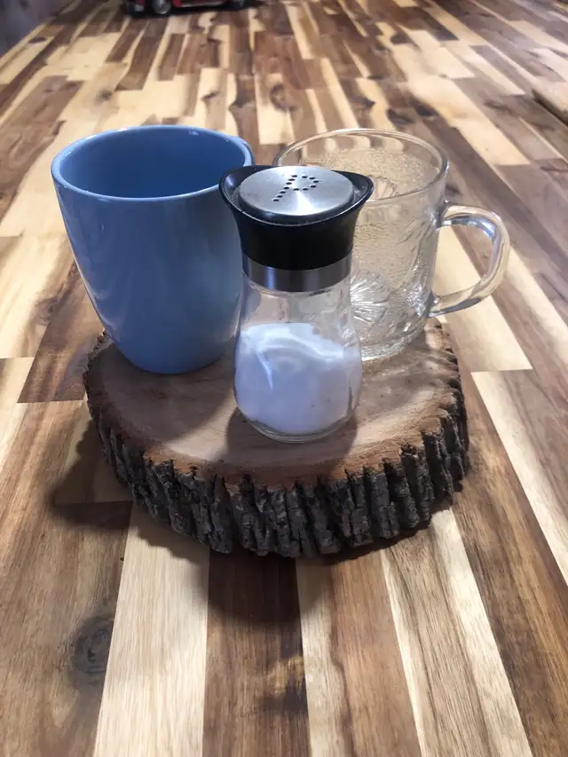 Grande variété de tranches de bois de différentes grosseurs - Photo 4