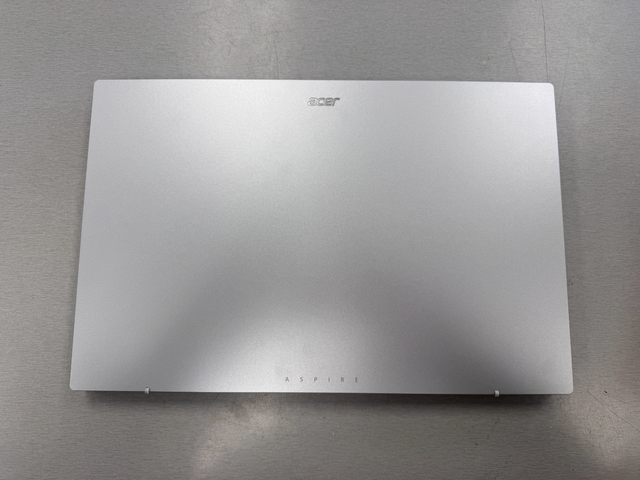 Acer Aspire 3 15' Laptop - Photo 3