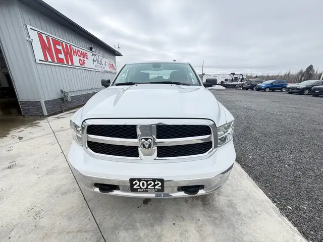 2022 RAM 1500 CLASSIC SLT CREW CAB 4X4  5.7L V8 HEMI  FINANCIN - Photo 7
