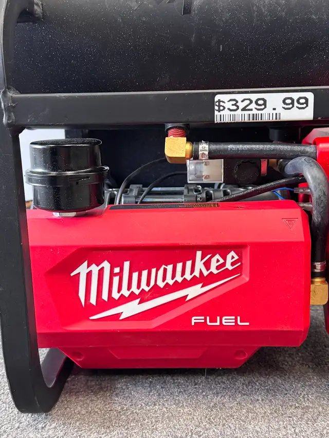 Milwaukee 2840-20 M18 FUEL 2 Gallon Compact Quiet Compressor - Photo 3