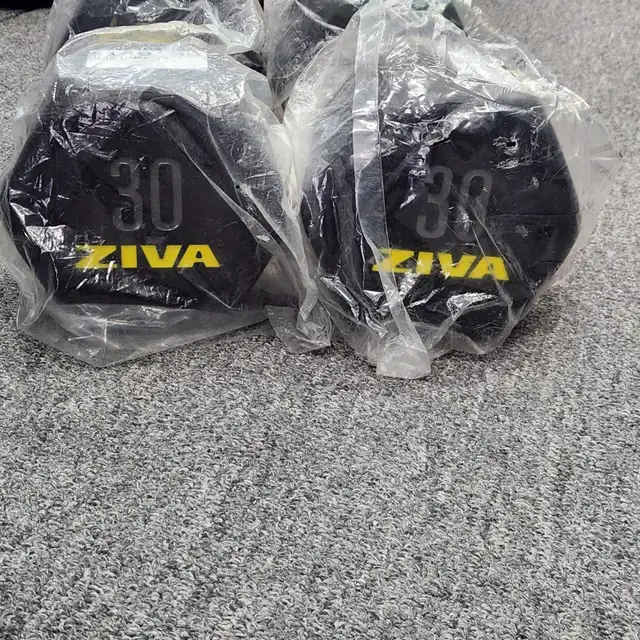 Ziva 30 Pounds Dumbbells - Photo 3