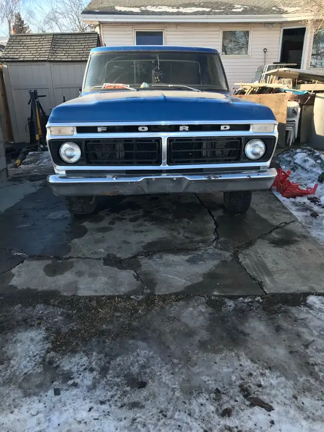 1976 Ford – 250 camper special 390 Big block 4 speed - Photo 4