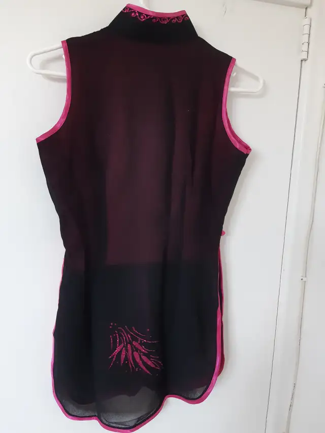 A PINK SET OF CLOTHES (Brand New) - Photo 3