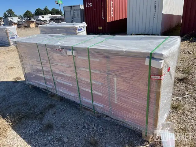 Heavy Duty 10FT Shop Workbench