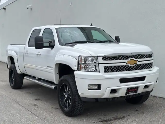 2014 Chevrolet Silverado 2500HD LTZ 4WD LEATHER-ROOF-NAVI-CAMERA - Photo 11