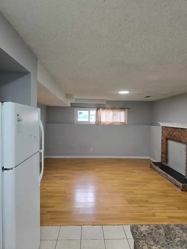 2 Bedroom Basement Suite for Rent – Falshire NE Calgary - Photo 2