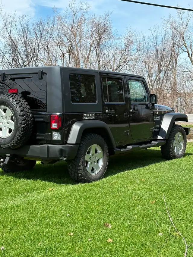 JEEP WRANGLER 2010 - Photo 4