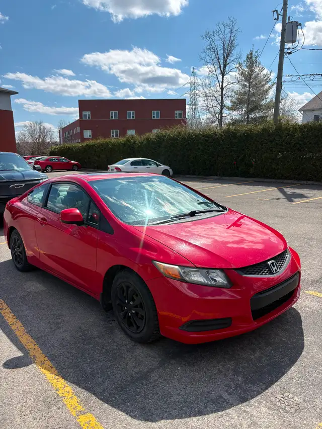 Honda Civic 2012 - 176 000km - 8 495.00$ - Photo 3