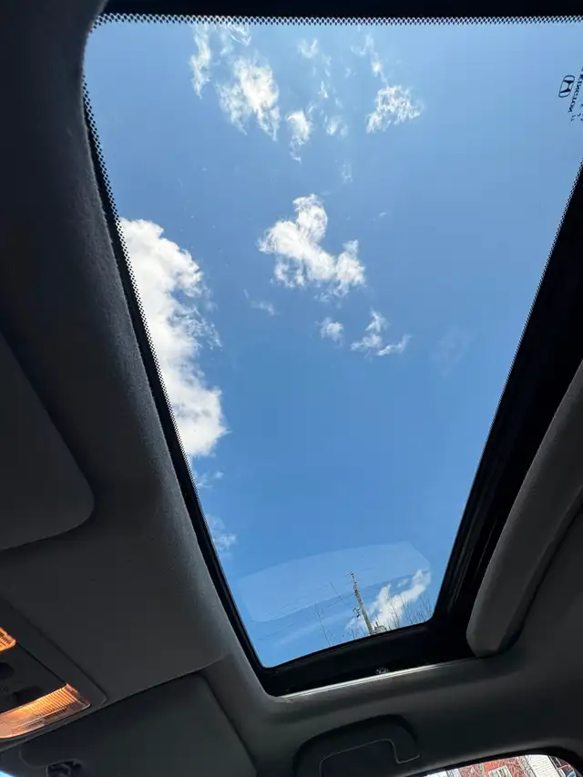 Honda Civic 2012 - 176 000km - 8 495.00$ - Photo 6