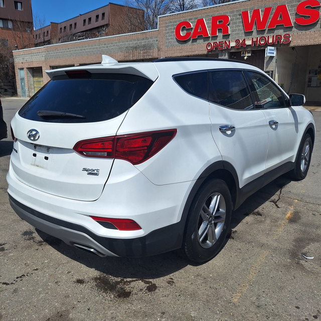2018 Hyundai Santa Fe Sport Luxury AWD 2.4l 4cyl, 22 service rec - Photo 5